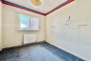 Bedroom- click for photo gallery